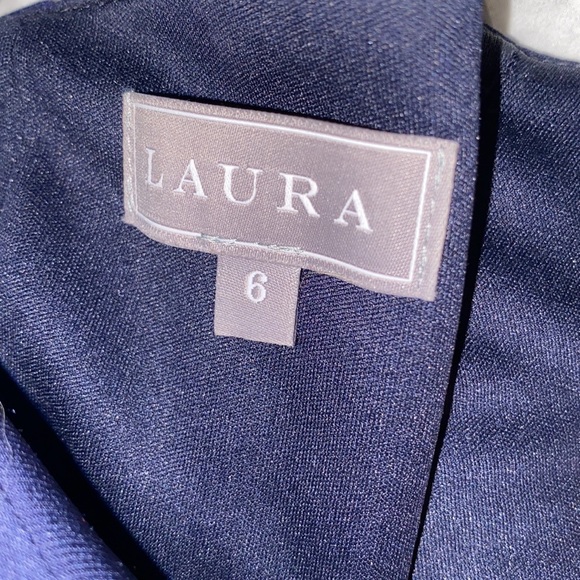 Laura Prom Dress - Picture 11 of 14